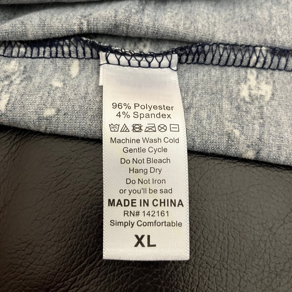 🧵2 L/S Shirts - LuLaRoe Hudson Bundle - Size XL👕 - Picture 11 of 12